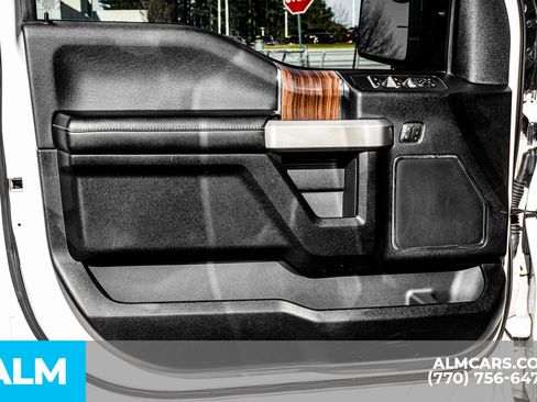 Used 2017 Ford F150 Lariat image 46