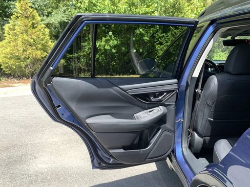 Used 2022 Subaru Outback Limited AWD/4WD image 27