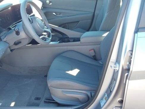 New 2025 Hyundai Elantra SEL w/ Cargo Package image 23