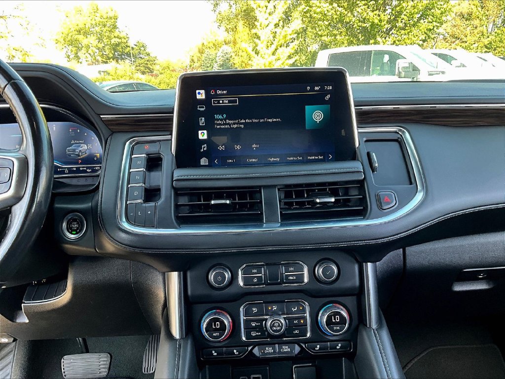 Used 2022 Chevrolet Tahoe LT AWD/4WD image 17