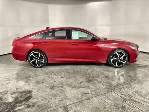 Used 2021 Honda Accord Sport image 9