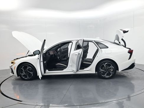 Used 2025 Kia K5 GT-Line image 64