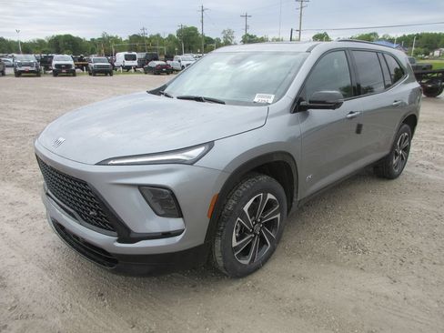 New 2026 Buick Enclave Sport Touring w/ Power Package FWD image 10