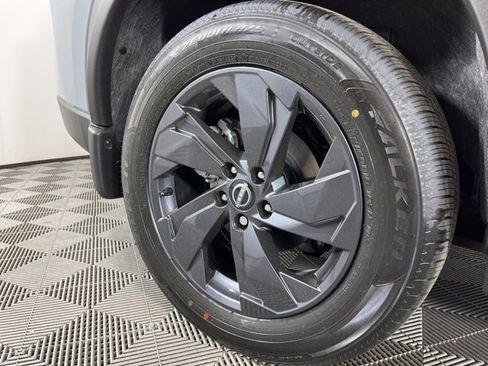 New 2026 Nissan Rogue SV image 15