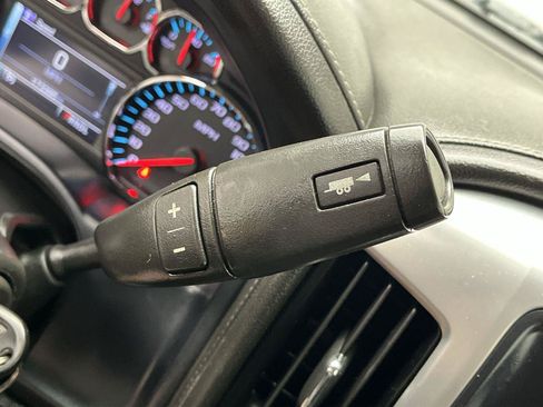 Used 2019 GMC Sierra 1500 SLE w/ SLE Value Package AWD/4WD image 22