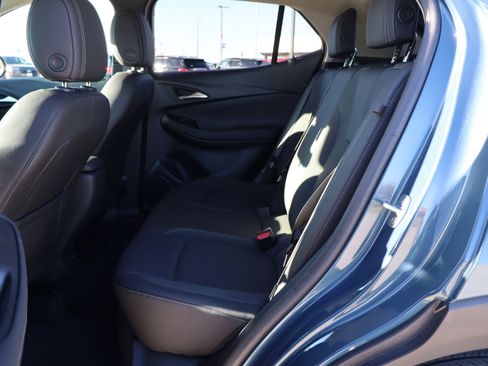 Used 2024 Buick Encore GX Preferred image 11