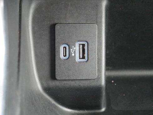 Used 2021 Ford F150 XLT w/ Equipment Group 302A High AWD/4WD image 47