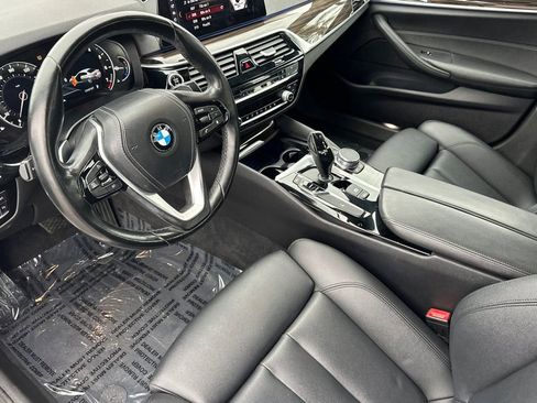 Used 2018 BMW 530i image 9