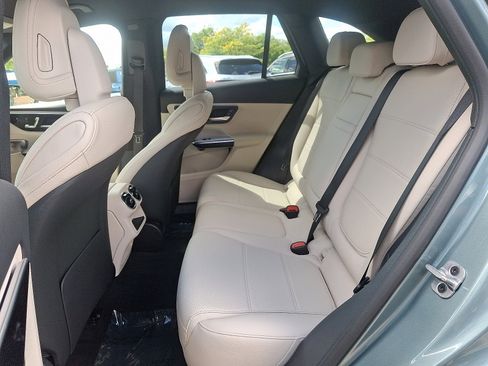 New 2026 Mercedes-Benz GLC 300 4MATIC image 8