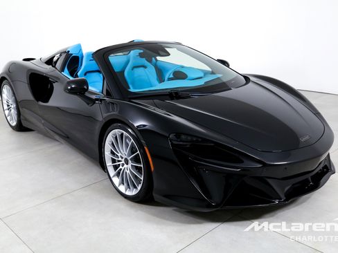 New 2026 McLaren Artura Spider RWD image 4