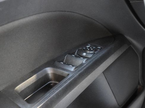 Used 2020 Ford Fusion SE AWD/4WD image 19