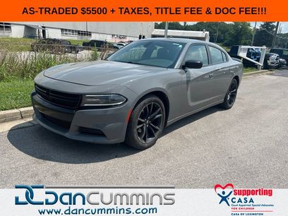 Used 2017 Dodge Charger SE w/ Power Sunroof Group