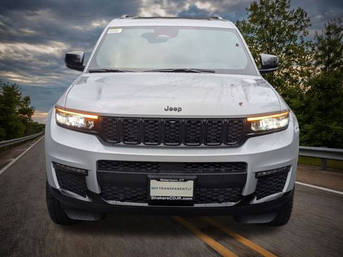 New 2025 Jeep Grand Cherokee L Limited w/ Luxury Tech Group II image 8