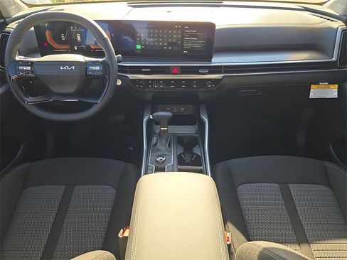 New 2026 Kia Sorento LX image 14