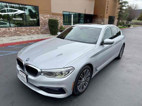 Used 2017 BMW 540i image 5