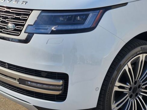 New 2026 Land Rover Range Rover Long Wheelbase SE AWD/4WD image 5