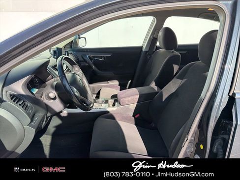 Used 2013 Nissan Altima 2.5 SV image 6