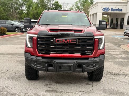 Used 2024 GMC Sierra 2500 AT4X w/ AT4X AEV Edition AWD/4WD image 2