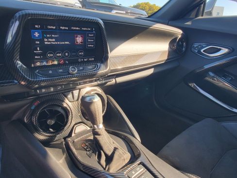 Used 2022 Chevrolet Camaro SS image 15