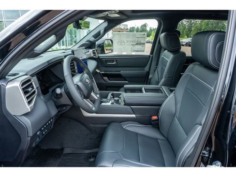 New 2026 Toyota Tundra Limited AWD/4WD image 12