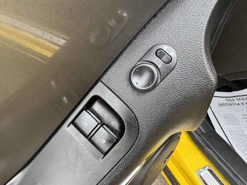 Used 2010 Chevrolet Camaro LT image 24