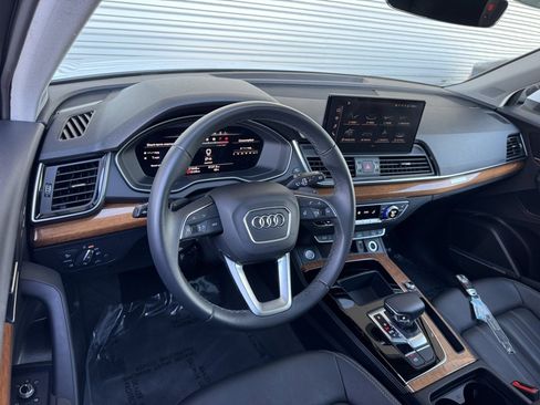 Used 2023 Audi Q5 2.0T Premium Plus w/ Premium Plus Package image 3