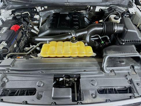 Used 2016 Ford F150 XLT w/ Equipment Group 302A Luxury image 27