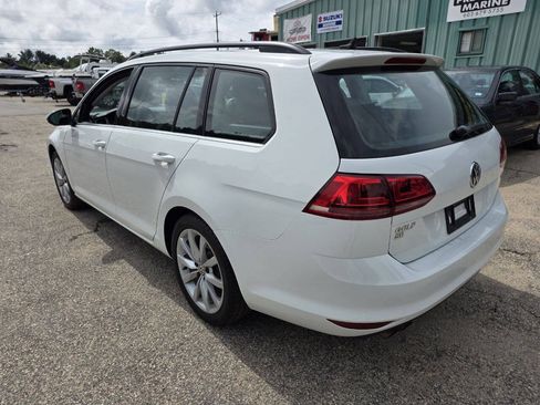 Used 2017 Volkswagen Golf SE FWD image 15