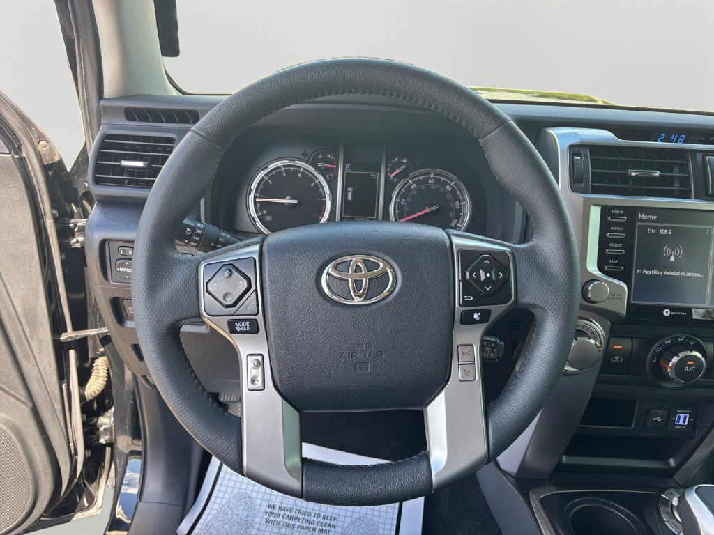 Used 2023 Toyota 4Runner TRD Sport w/ Technology Package AWD/4WD image 19