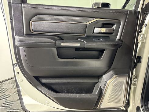 Used 2019 RAM 2500 Limited image 19