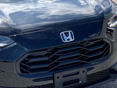 Used 2023 Honda HR-V Sport image 29