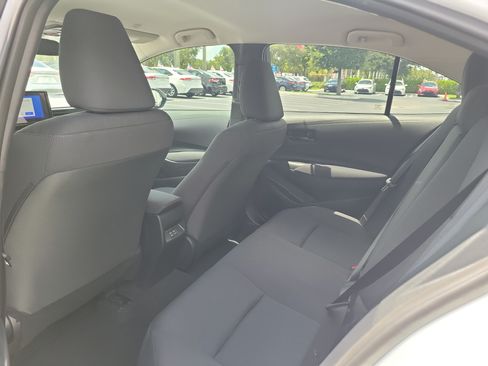 Used 2026 Toyota Corolla LE FWD image 18