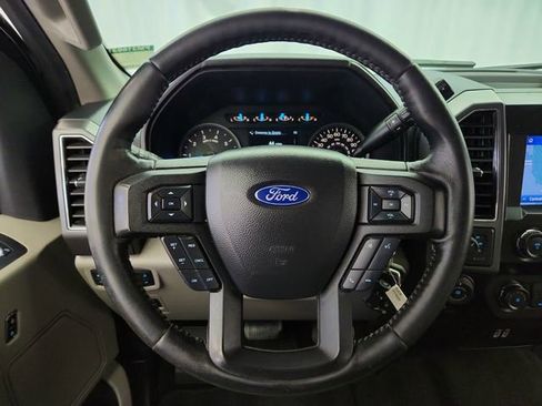 Used 2019 Ford F150 XLT w/ Equipment Group 302A Luxury AWD/4WD image 12