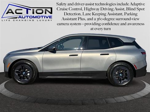 Used 2023 BMW iX xDrive50 w/ Premium Package image 5