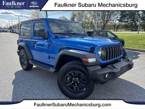 Used 2025 Jeep Wrangler Sport image 1