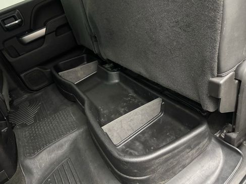 Used 2017 Chevrolet Silverado 3500 LTZ image 16