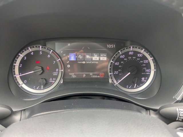 Used 2024 Toyota Highlander XLE FWD image 32