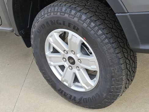 New 2025 Ford Ranger XL image 9