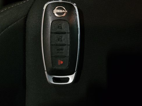 Used 2024 Nissan Sentra SV image 32