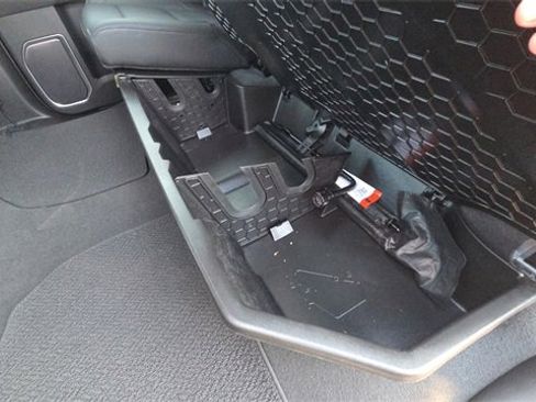 Used 2023 GMC Sierra 1500 Denali w/ Technology Package image 27