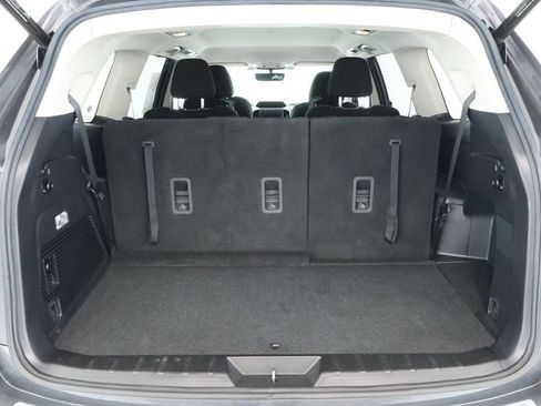 Used 2019 Subaru Ascent Premium image 21