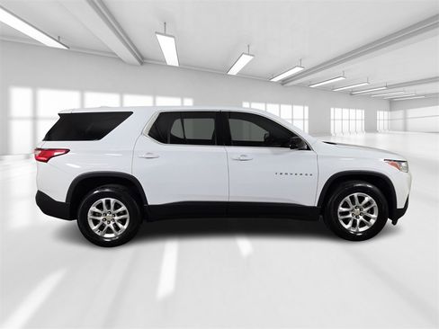 Used 2019 Chevrolet Traverse LS w/ LPO, Cargo Package image 8