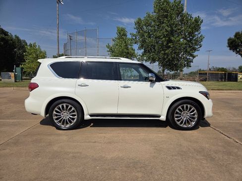 Used 2015 INFINITI QX80 4WD w/ Deluxe Technology Package image 25