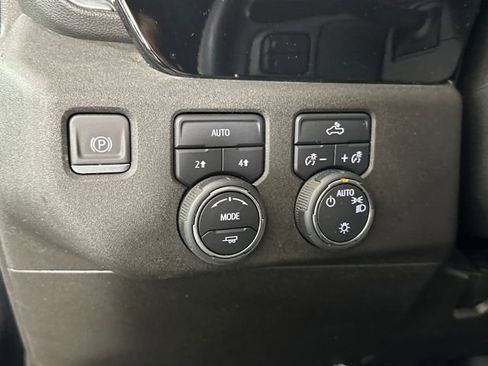 Used 2023 Chevrolet Silverado 1500 LT image 19