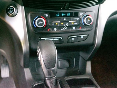 Used 2019 Ford Escape SE FWD image 20