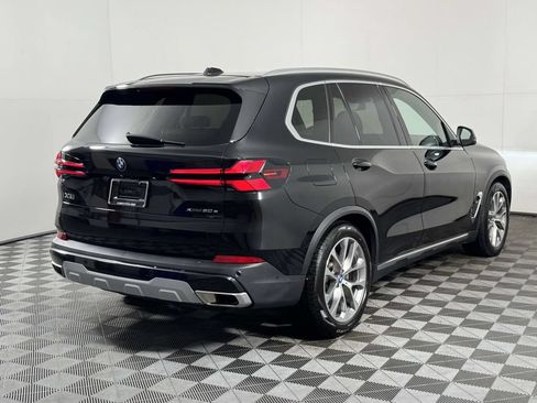 Used 2024 BMW X5 xDrive50e w/ Premium Package AWD/4WD image 10