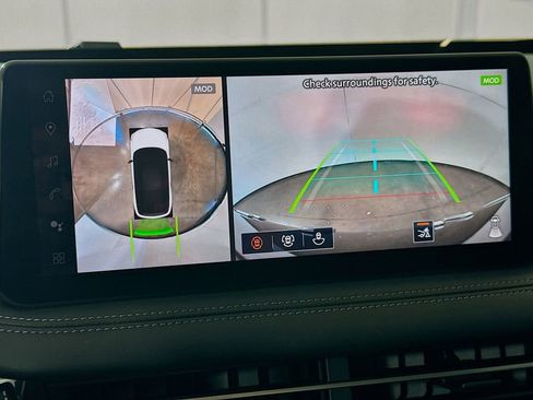 Used 2026 INFINITI QX60 Luxe w/ Family Package image 18