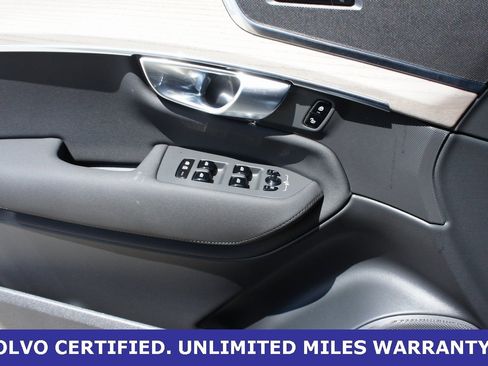 New 2025 Volvo XC90 T8 Core w/ Protection Package Premier image 17