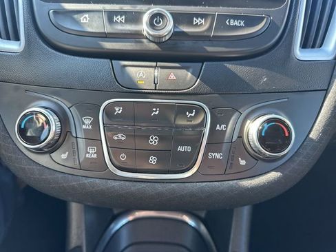 Used 2024 Chevrolet Malibu LT image 18