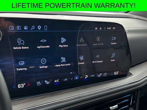 Used 2025 Chevrolet Tahoe Premier AWD/4WD image 9